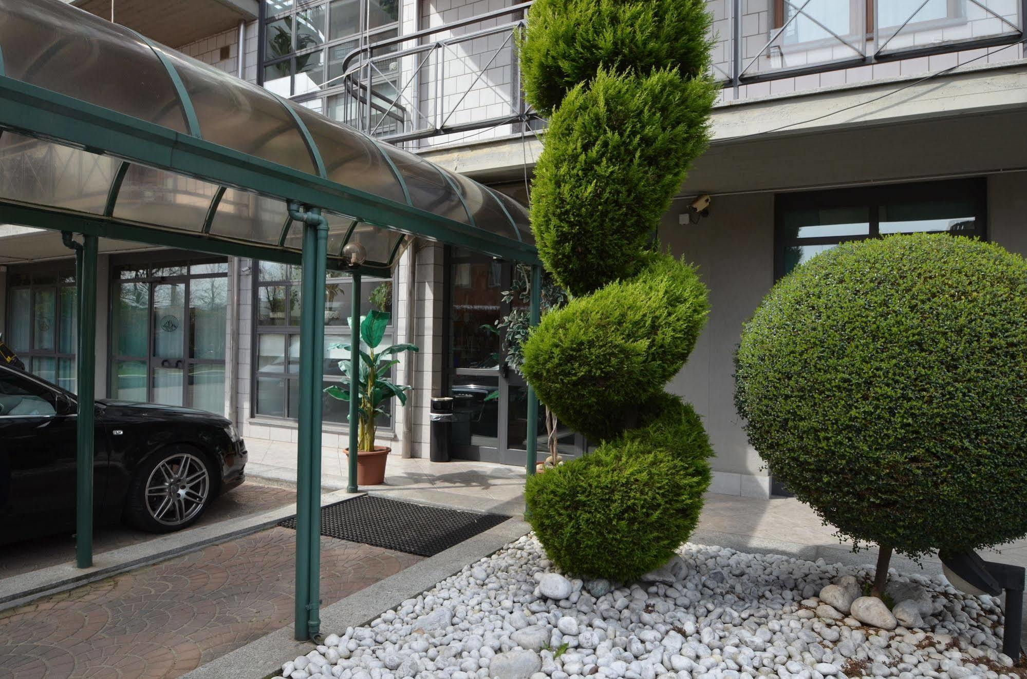 Hotel Residenza Delle Alpi Turin Exterior photo