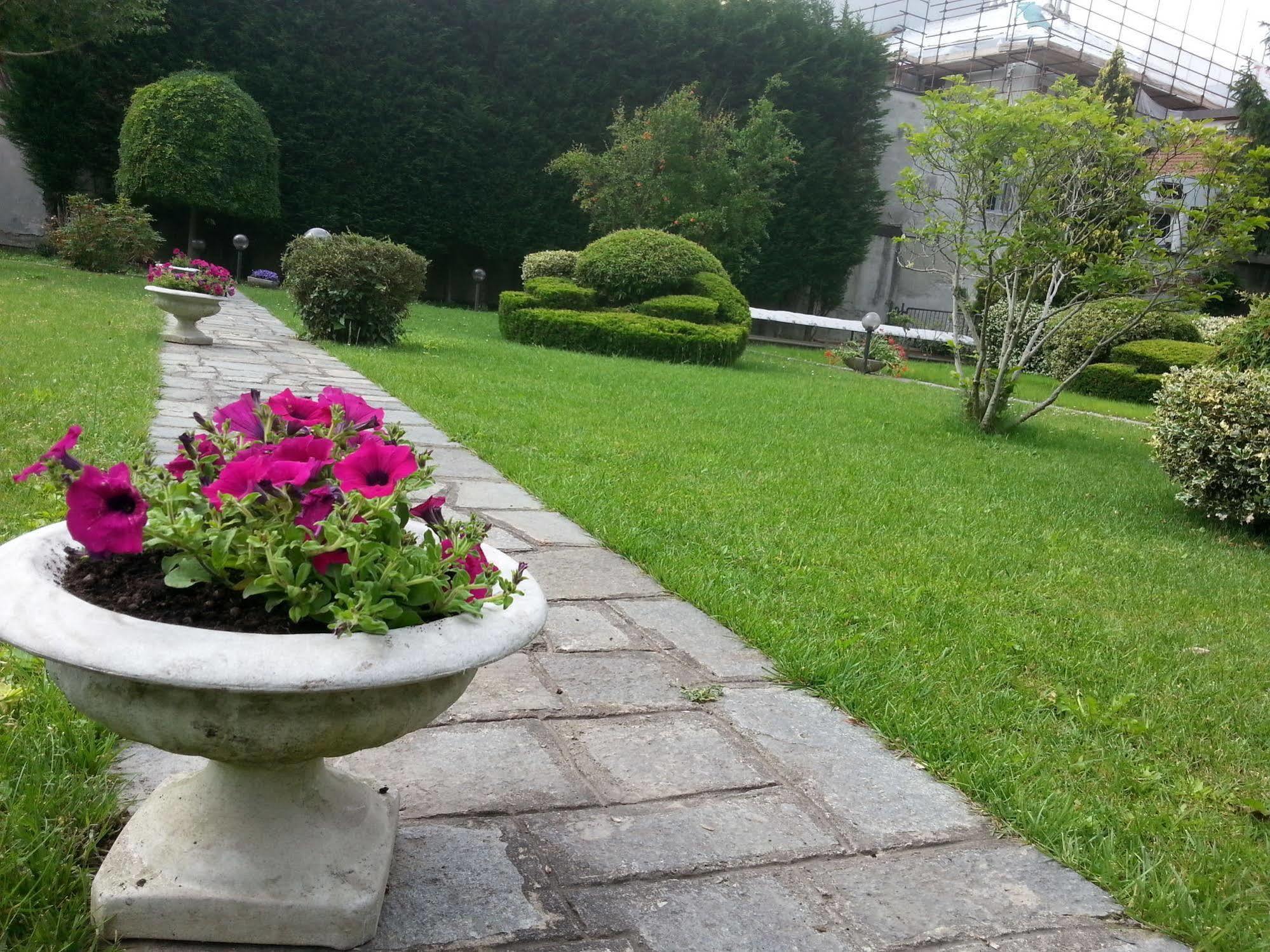 Hotel Residenza Delle Alpi Turin Exterior photo